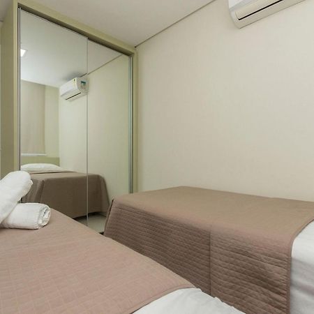 Riomaggiore 201 -Lindo Apartamento 200M Da Praia De Bombas - Excelente Custo Beneficio - Roupas De Cama E Toalhas Inclusas. Bombinhas Kültér fotó